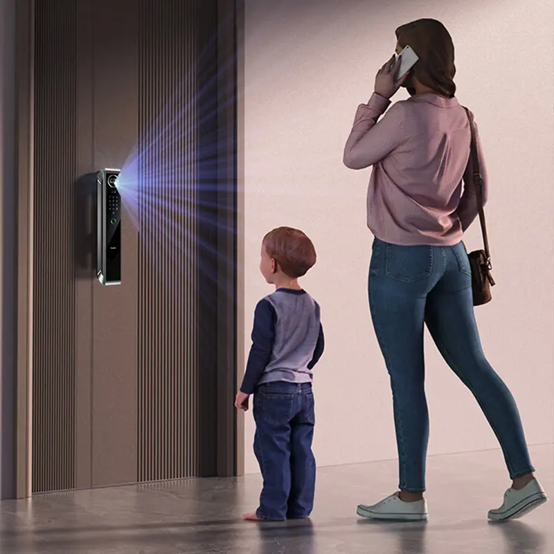 Заклучување на влезната врата без клуч